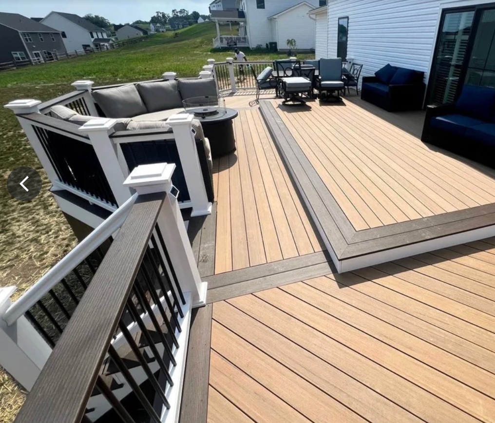 Close-up of finished deck seating and railing